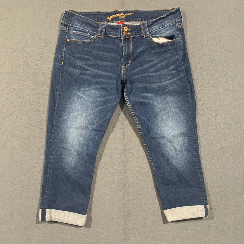 Arizona Jean Co Capri Jeans Women 17 Blue Cuffed Medium Wash Denim Cropped